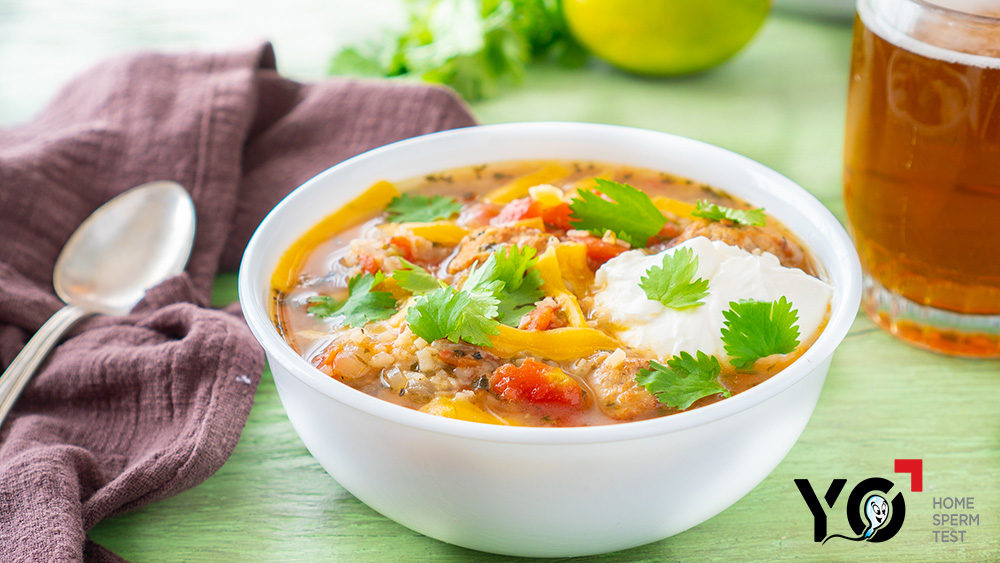Canh cà chua trứng là một gợi ý tuyệt vời cho bữa trưa để cải thiện sức khỏe tinh trùng